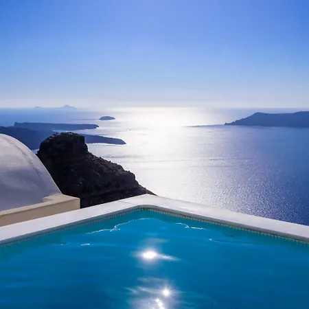 Andromeda & Otel Imerovigli (Santorini)